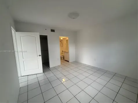 3052 SW 27th Avenue Miami FL 33133
