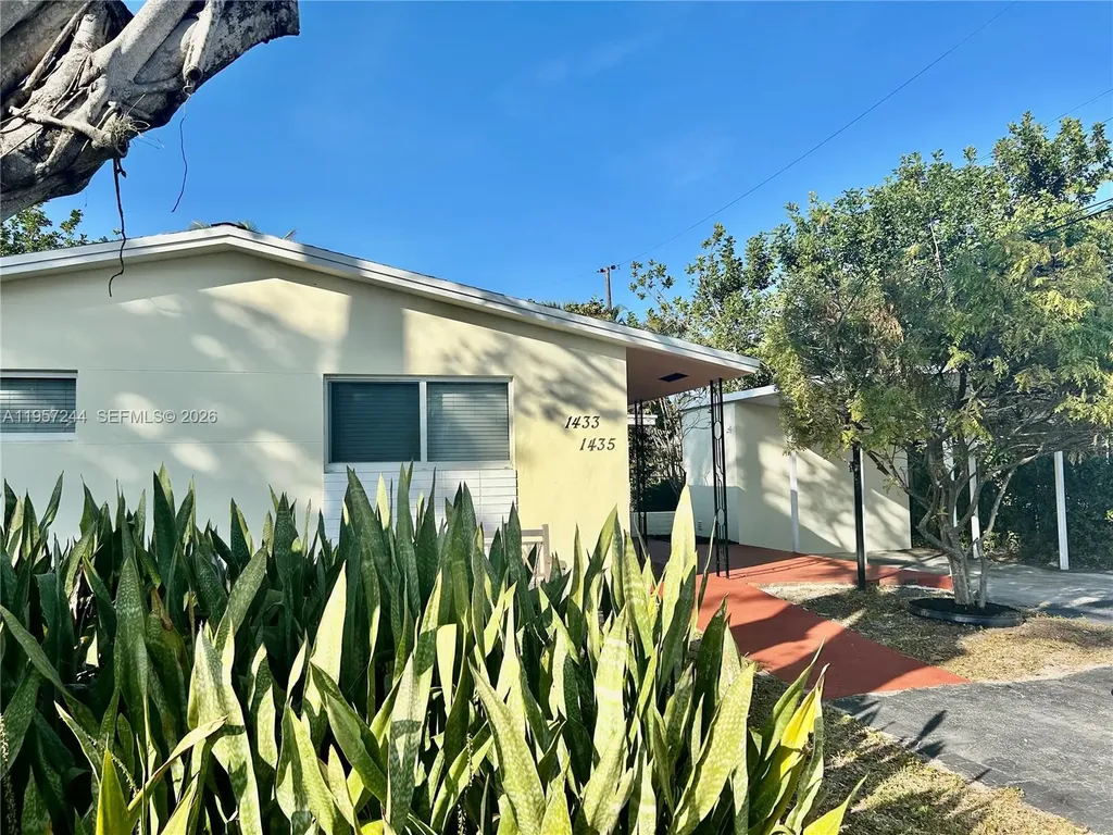 1433 NE 22nd Street Wilton Manors FL 33305