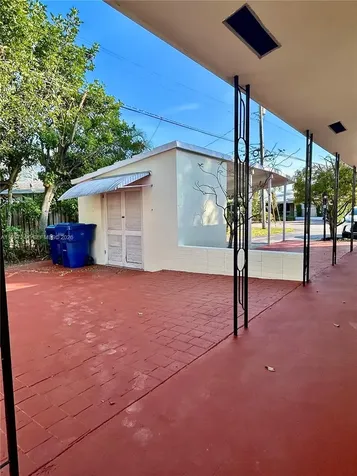1433 NE 22nd Street Wilton Manors FL 33305