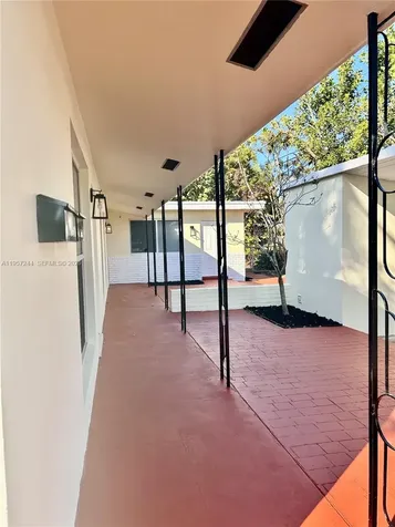 1433 NE 22nd Street Wilton Manors FL 33305