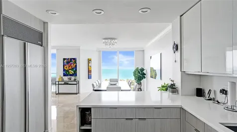 20201 E Country Club Drive Aventura FL 33180