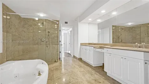 20201 E Country Club Drive Aventura FL 33180