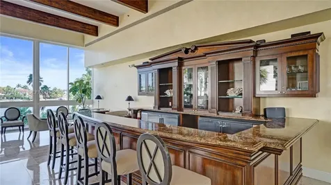 20201 E Country Club Drive Aventura FL 33180
