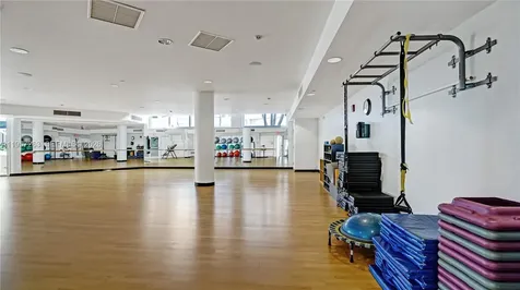 20201 E Country Club Drive Aventura FL 33180
