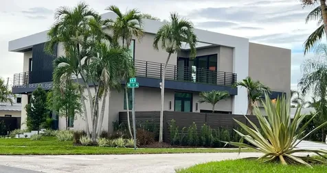 1700 NE 18th Street Fort Lauderdale FL 33305