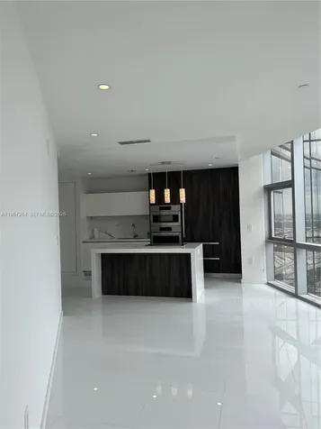 851 NE 1st Avenue Miami FL 33132
