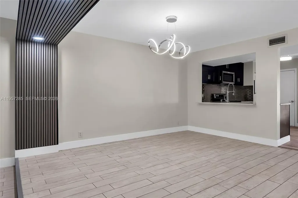 6768 Canary Palm Circle Boca Raton FL 33433