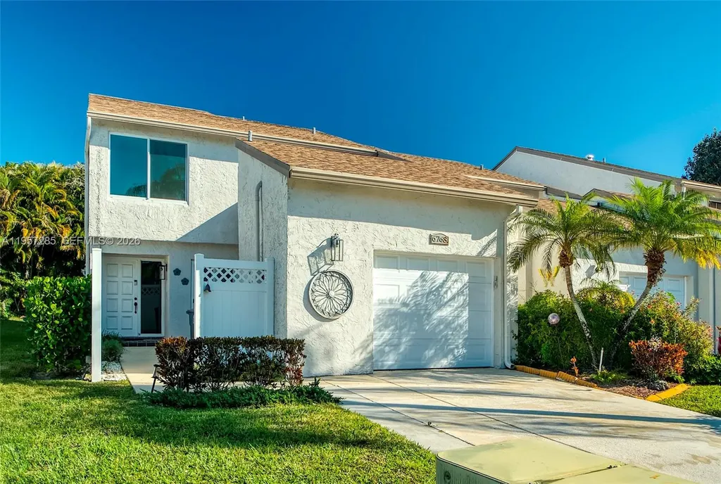 6768 Canary Palm Circle Boca Raton FL 33433