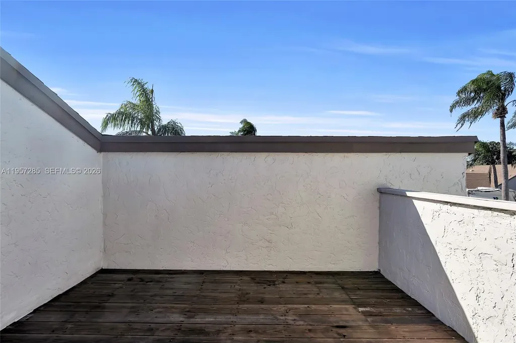 6768 Canary Palm Circle Boca Raton FL 33433