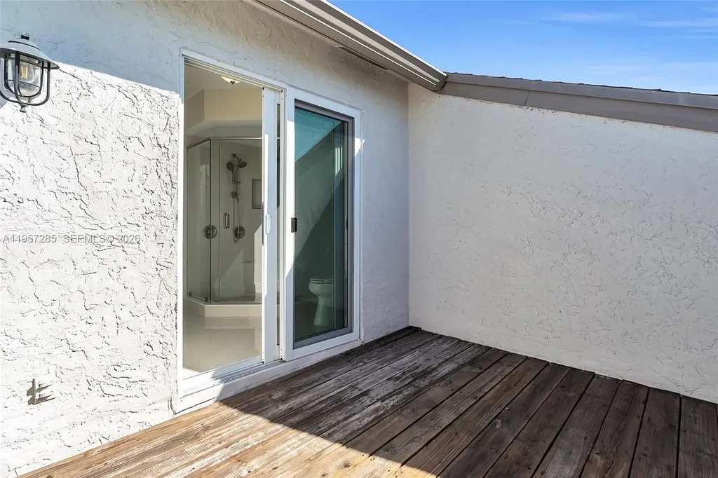 6768 Canary Palm Circle Boca Raton FL 33433