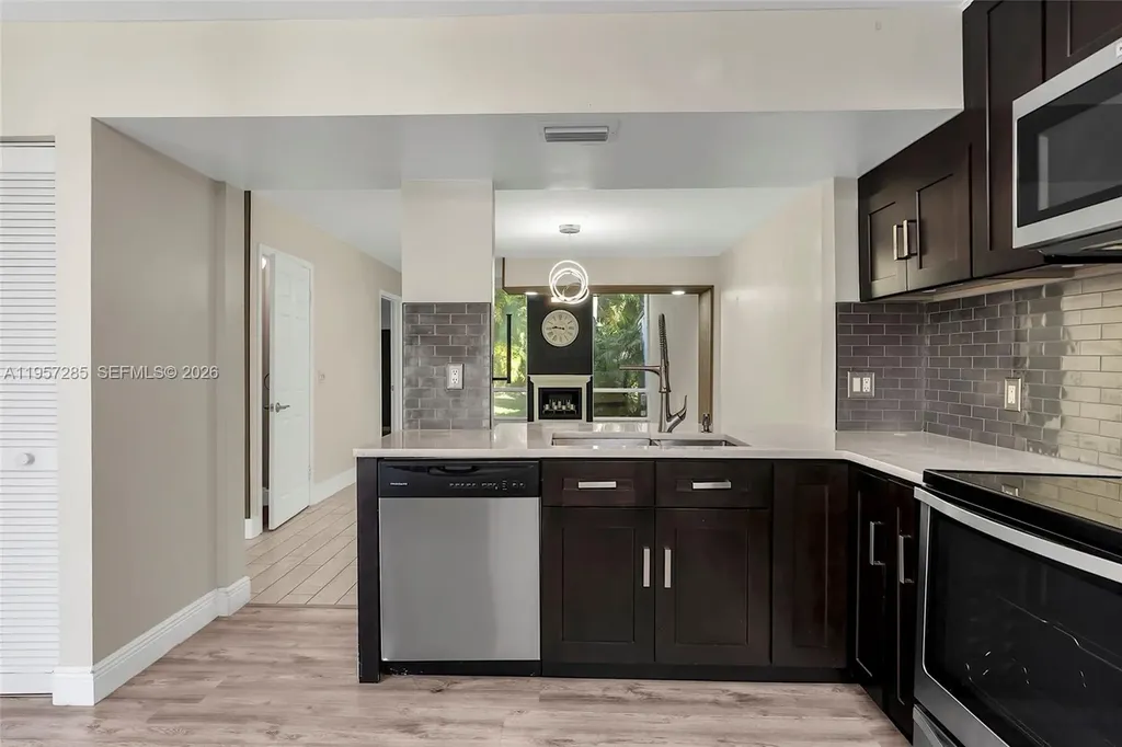 6768 Canary Palm Circle Boca Raton FL 33433