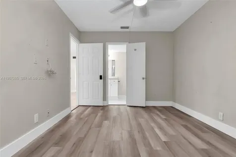 6768 Canary Palm Circle Boca Raton FL 33433
