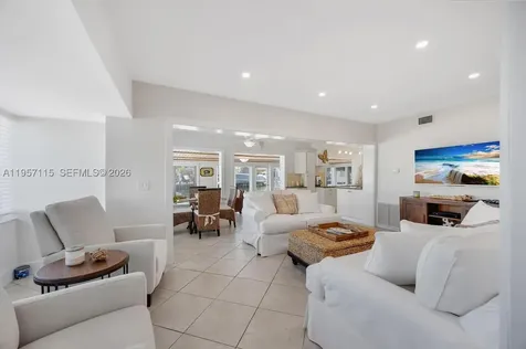 230 Jolly Roger Drive Key Largo FL 33037