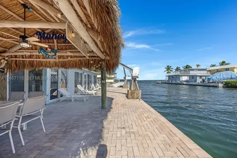 230 Jolly Roger Drive Key Largo FL 33037