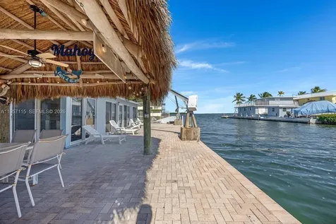 230 Jolly Roger Drive Key Largo FL 33037