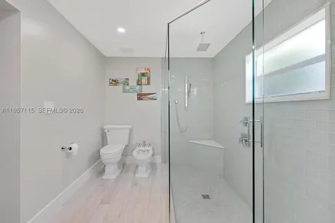 230 Jolly Roger Drive Key Largo FL 33037