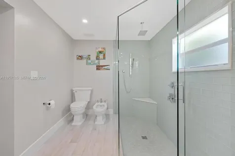 230 Jolly Roger Drive Key Largo FL 33037