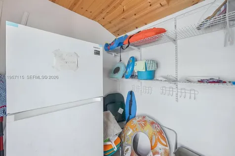 230 Jolly Roger Drive Key Largo FL 33037