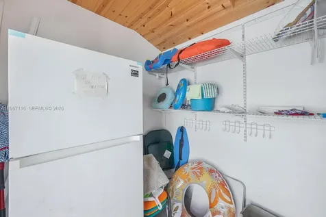 230 Jolly Roger Drive Key Largo FL 33037