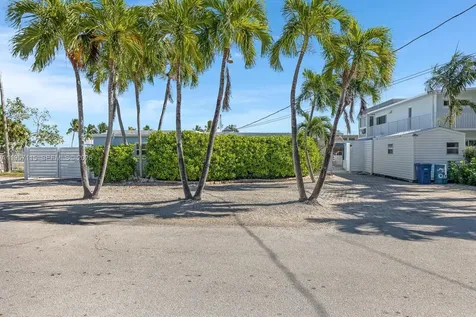230 Jolly Roger Drive Key Largo FL 33037