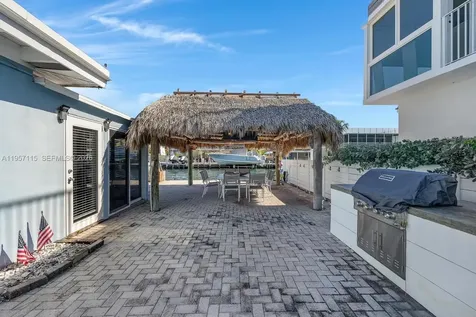 230 Jolly Roger Drive Key Largo FL 33037
