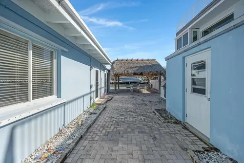 230 Jolly Roger Drive Key Largo FL 33037