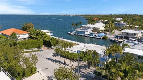 230 Jolly Roger Drive Key Largo FL 33037