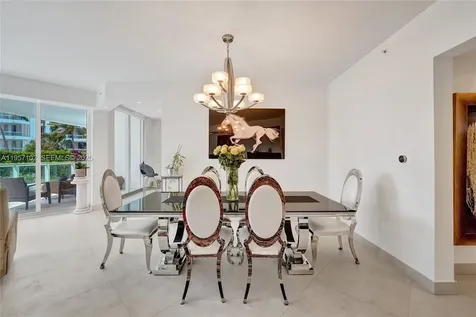 21200 Point Place Aventura FL 33180