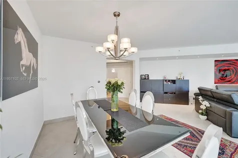 21200 Point Place Aventura FL 33180