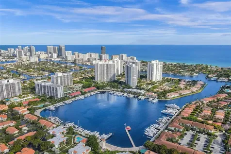 21200 Point Place Aventura FL 33180