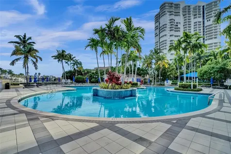 21200 Point Place Aventura FL 33180