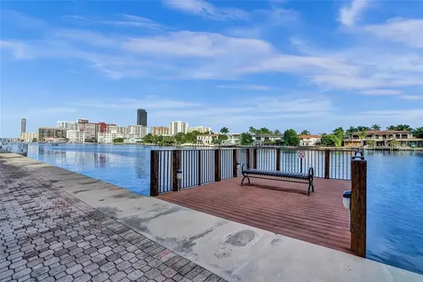 21200 Point Place Aventura FL 33180