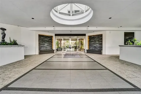 21200 Point Place Aventura FL 33180