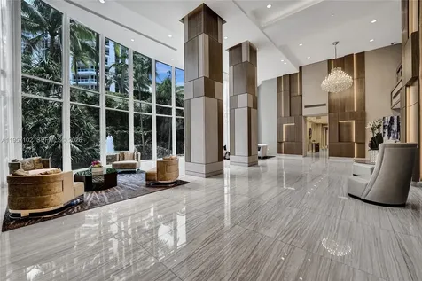 21200 Point Place Aventura FL 33180