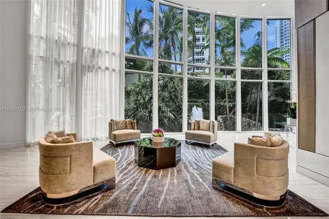 21200 Point Place Aventura FL 33180