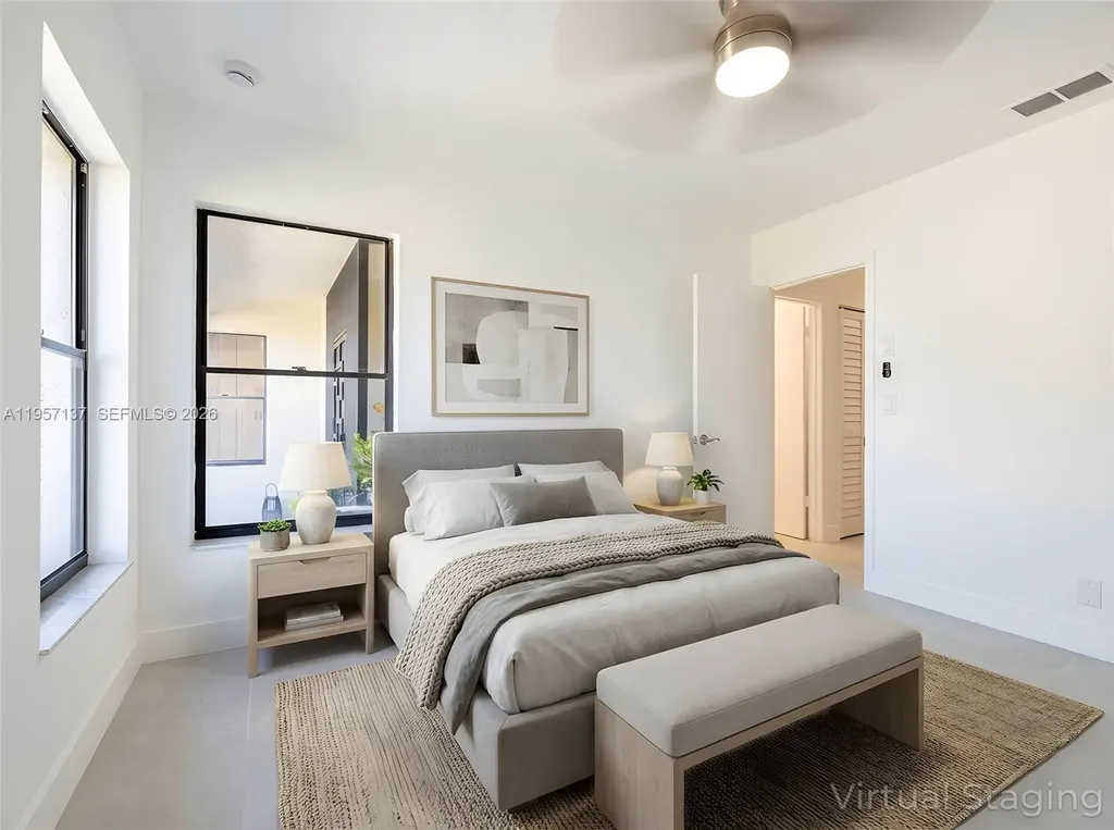 10988 Lake Front Place Boca Raton FL 33498