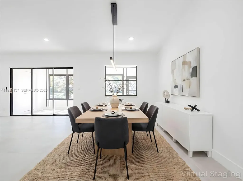 10988 Lake Front Place Boca Raton FL 33498