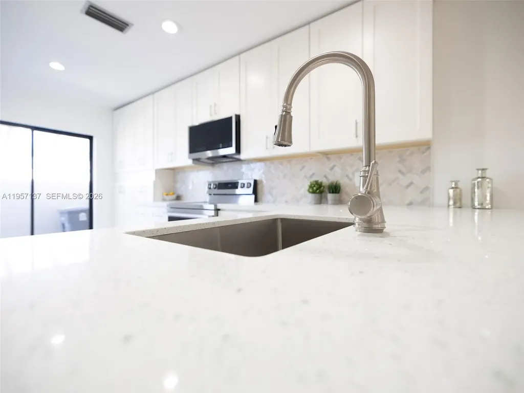 10988 Lake Front Place Boca Raton FL 33498