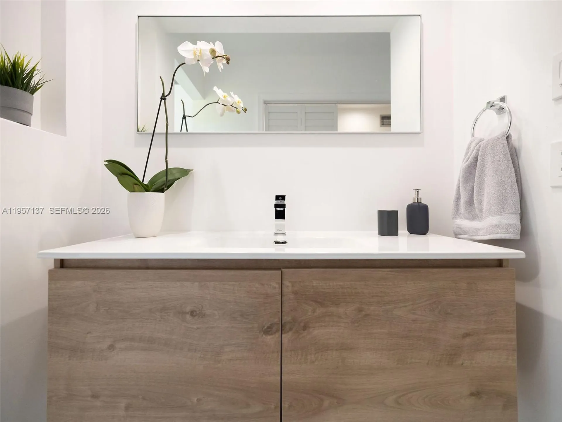 10988 Lake Front Place Boca Raton FL 33498