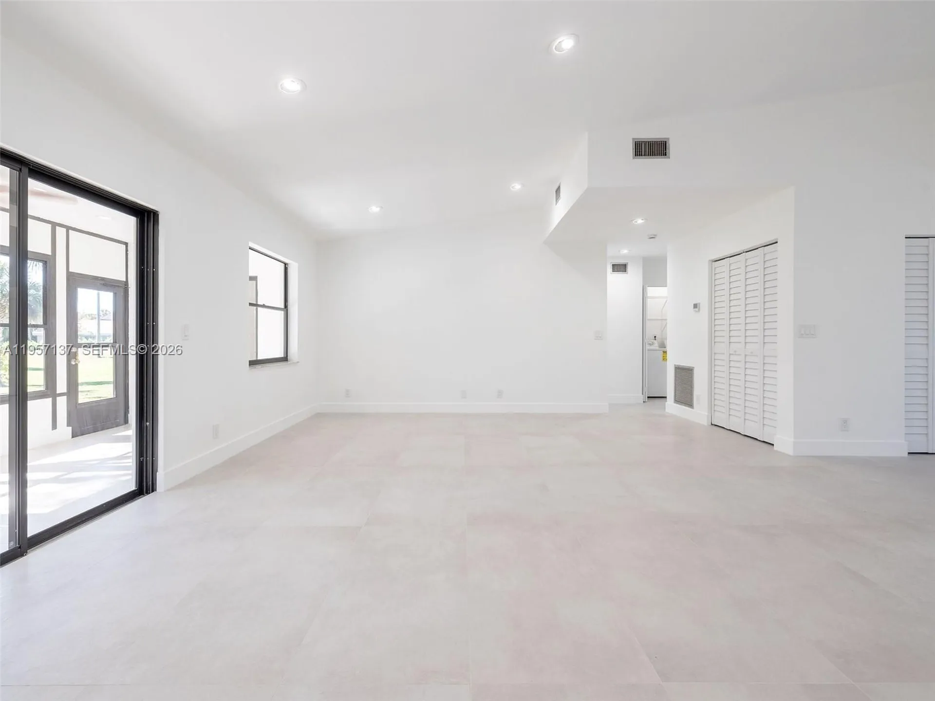 10988 Lake Front Place Boca Raton FL 33498