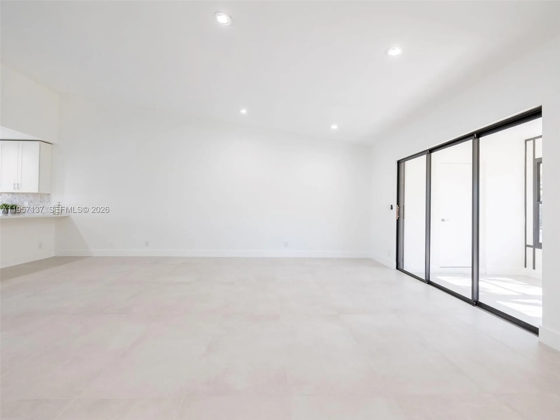 10988 Lake Front Place Boca Raton FL 33498