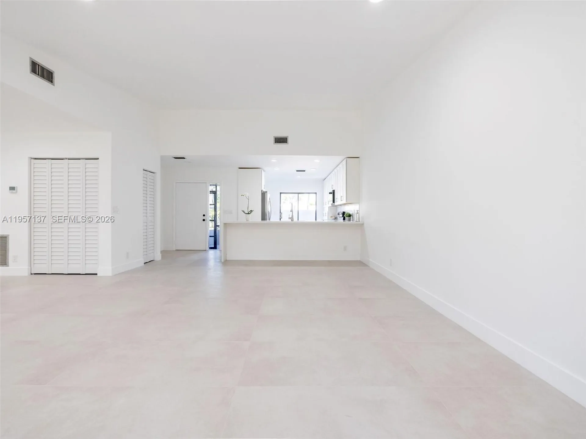 10988 Lake Front Place Boca Raton FL 33498