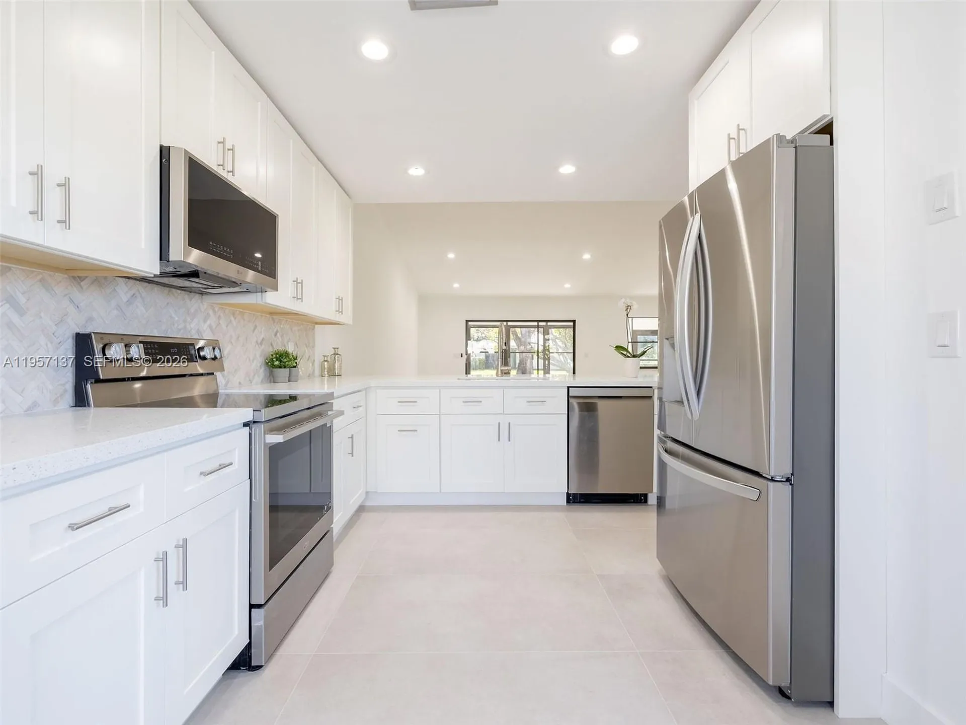 10988 Lake Front Place Boca Raton FL 33498