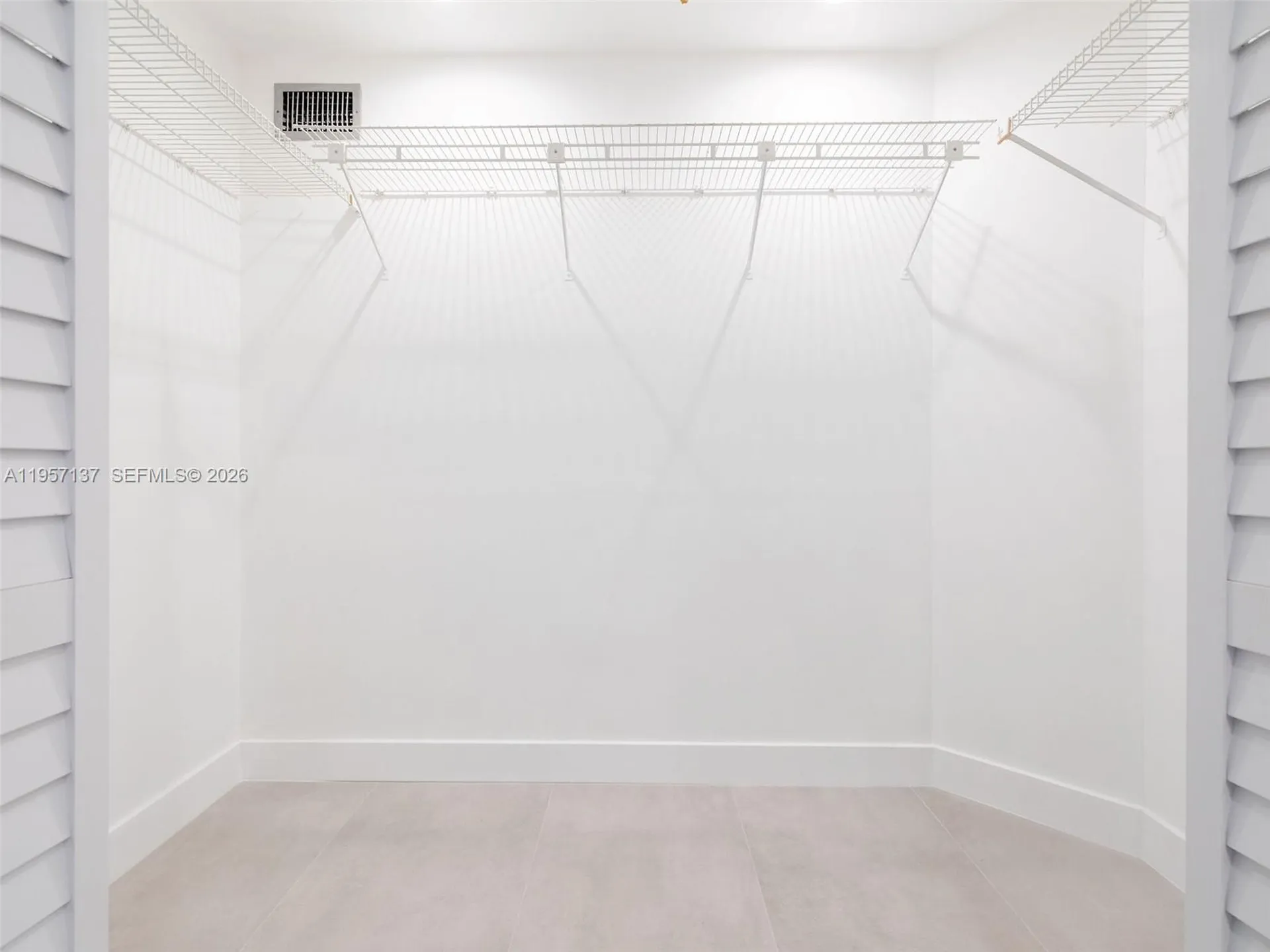 10988 Lake Front Place Boca Raton FL 33498