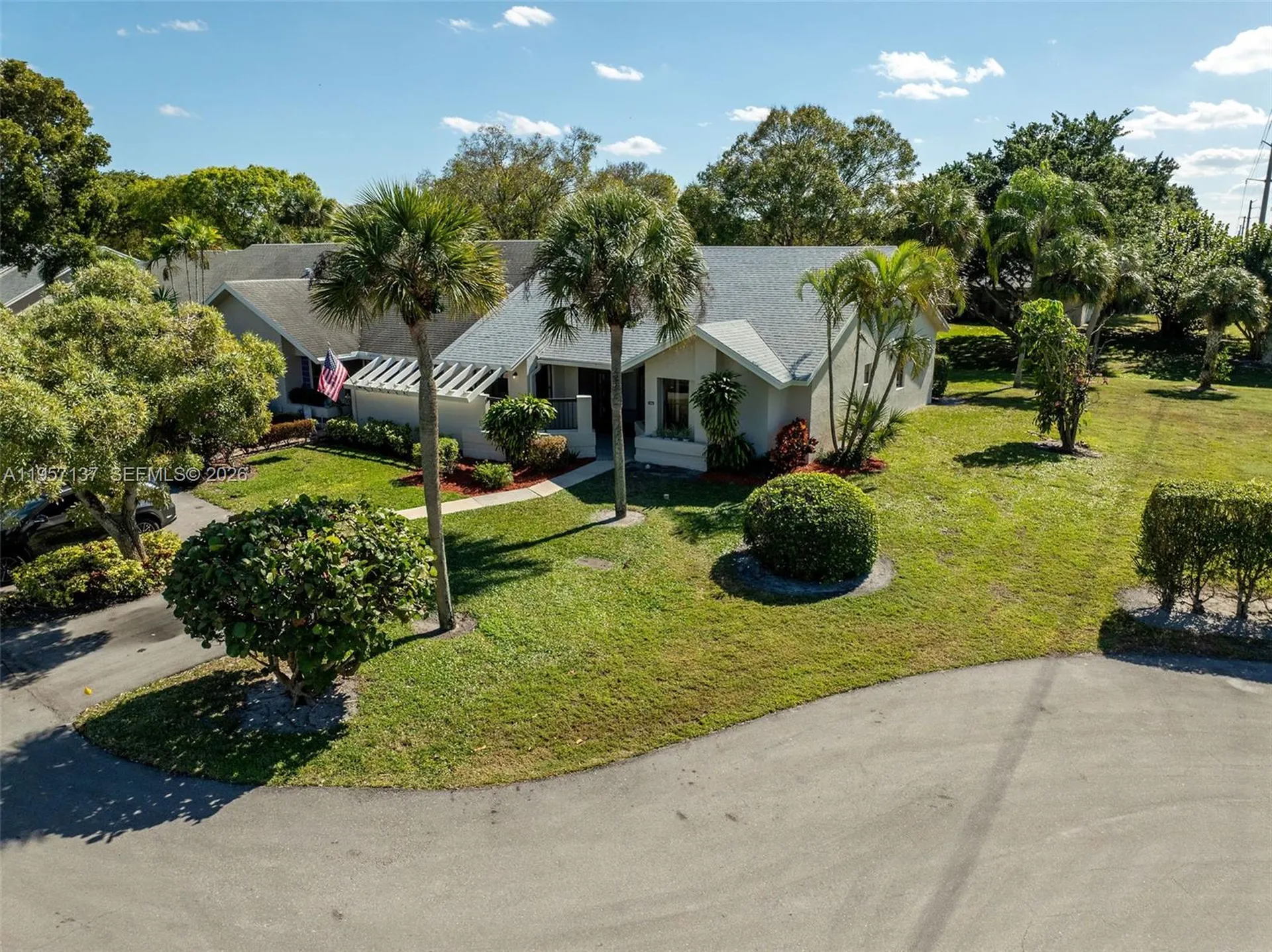 10988 Lake Front Place Boca Raton FL 33498