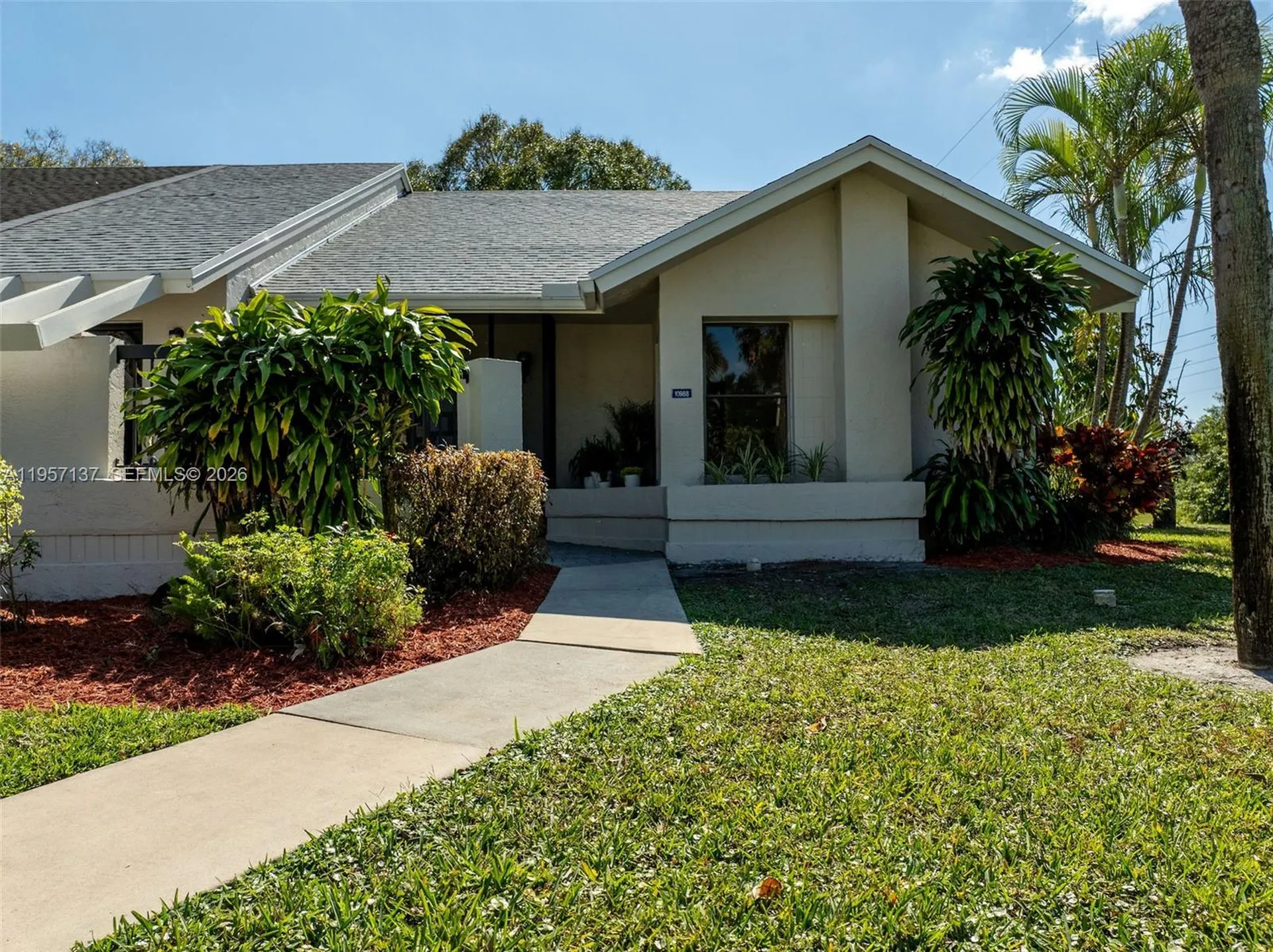 10988 Lake Front Place Boca Raton FL 33498