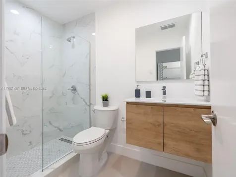 10988 Lake Front Place Boca Raton FL 33498