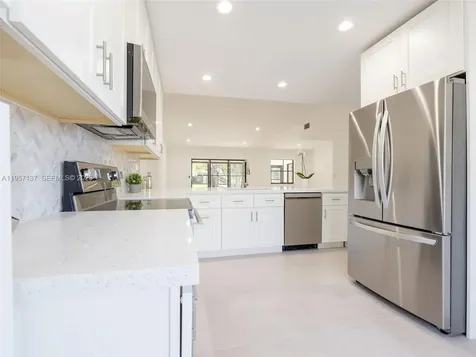 10988 Lake Front Place Boca Raton FL 33498