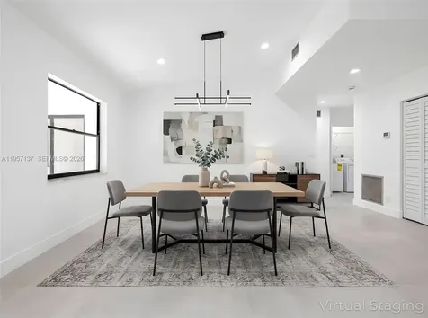 10988 Lake Front Place Boca Raton FL 33498