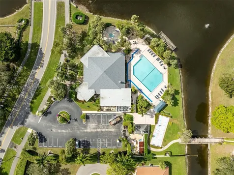 10988 Lake Front Place Boca Raton FL 33498